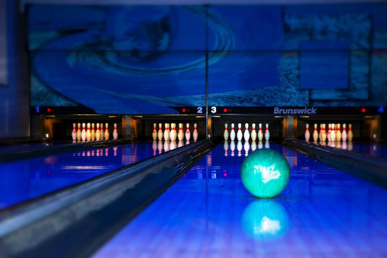 Hotel Ponteo - Activity Park Братислава Экстерьер фото